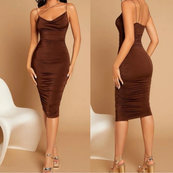 Luxe draped front party holidays dress - Picture 5 of 16